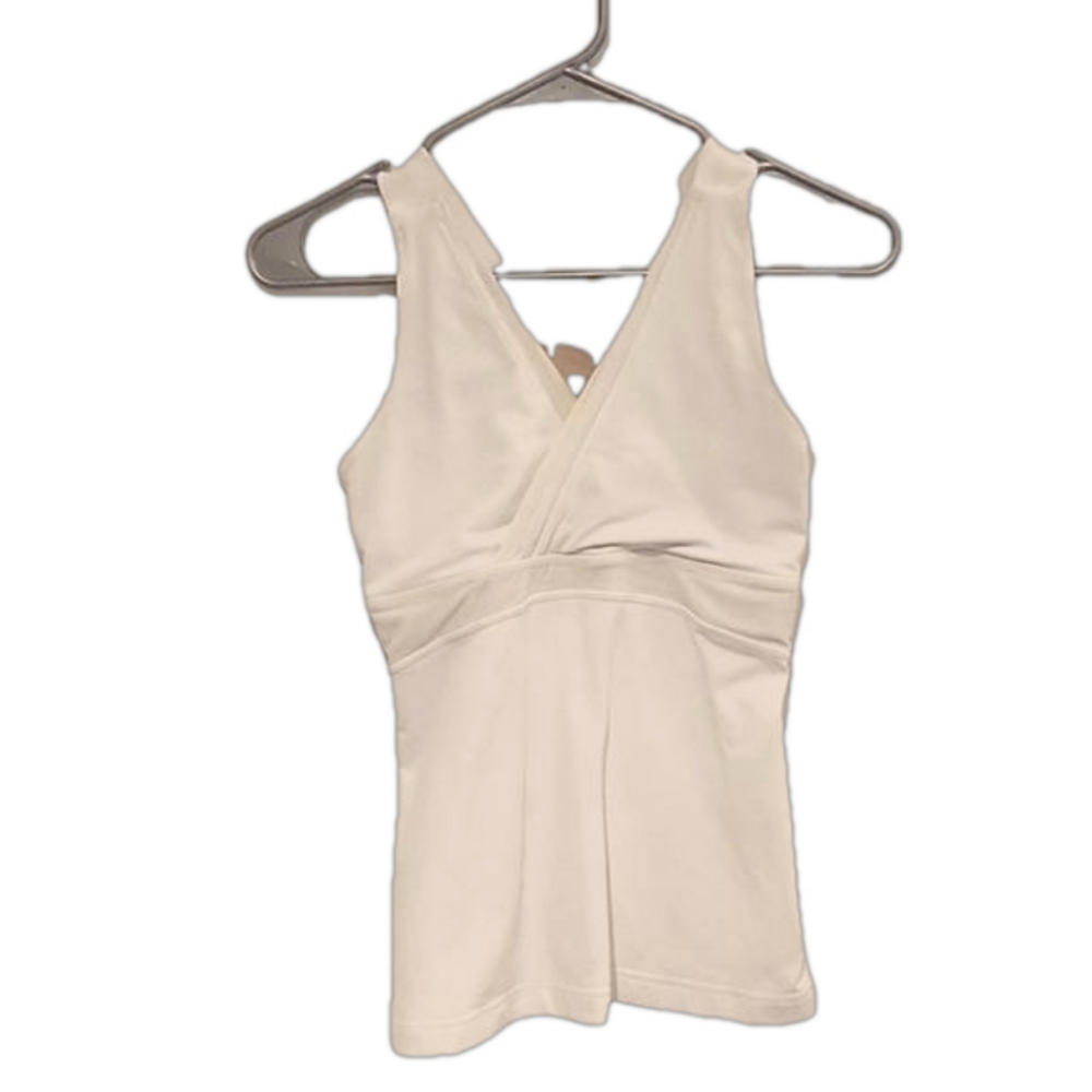 #011 Lululemon Size 6
